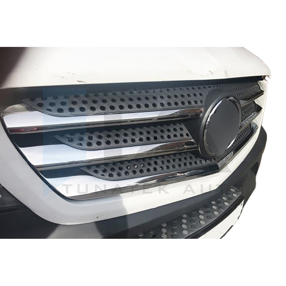 2013-2018 - Front Grille - 5 Pcs